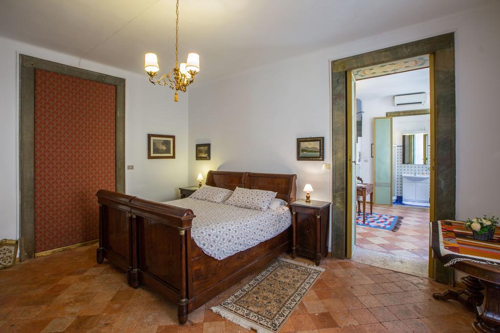 Le Camerine Apartment Water Front Toscolano Maderno Eksteriør billede